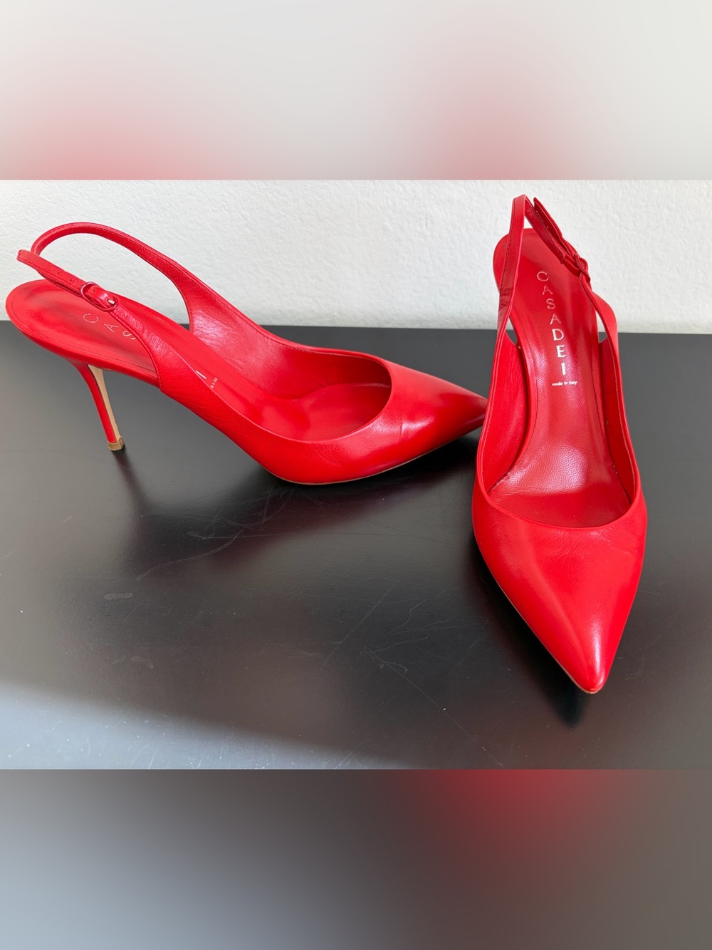 Casadei Bright Red Pointed Slingback Pumps Made in Italy EU 39 US 9